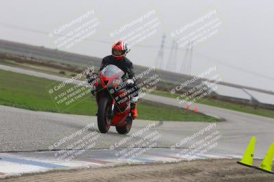 media/Nov-30-2025-TrackDaz (Sun) [[d8b22663df]]/B Group/Session 5 (Wheelie Bump)/